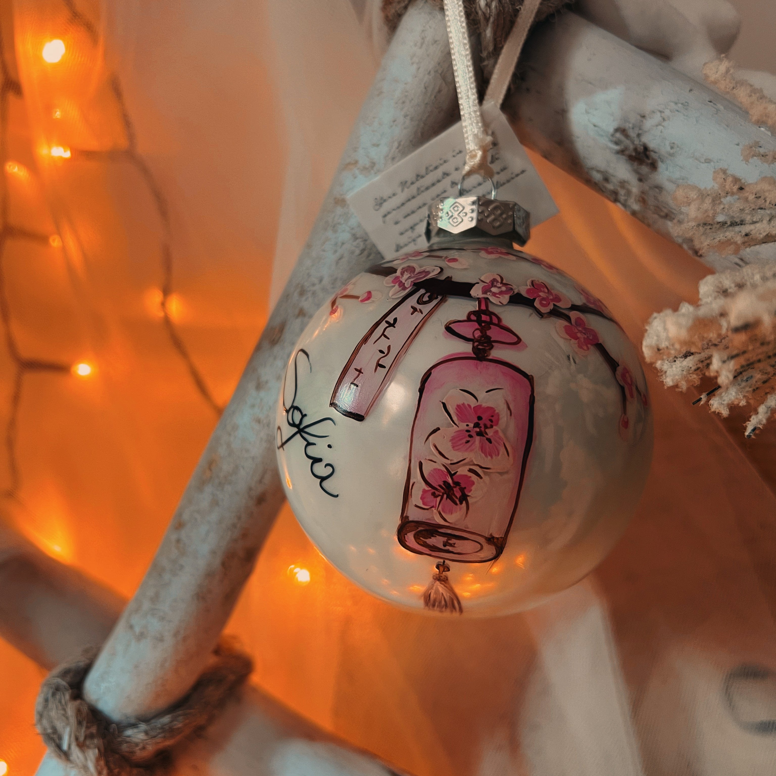 Sfera di Natale in Vetro Sakura Luminarie Dipinta A Mano