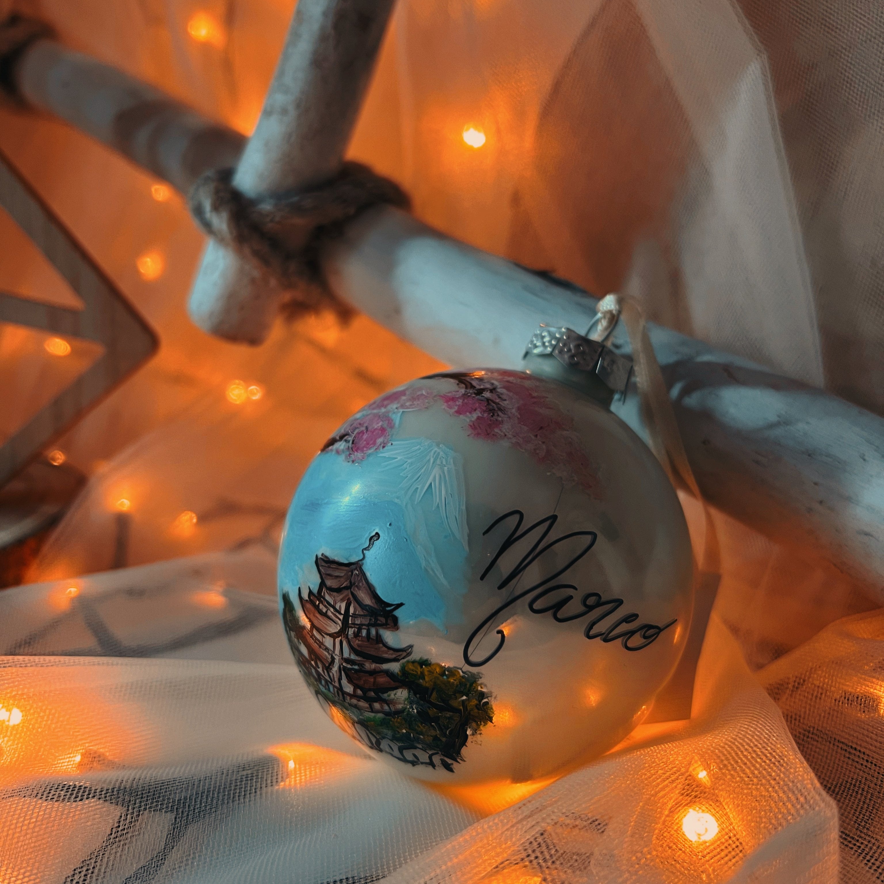 Sfera di Natale in Vetro Sakura Tera Dipinta A Mano