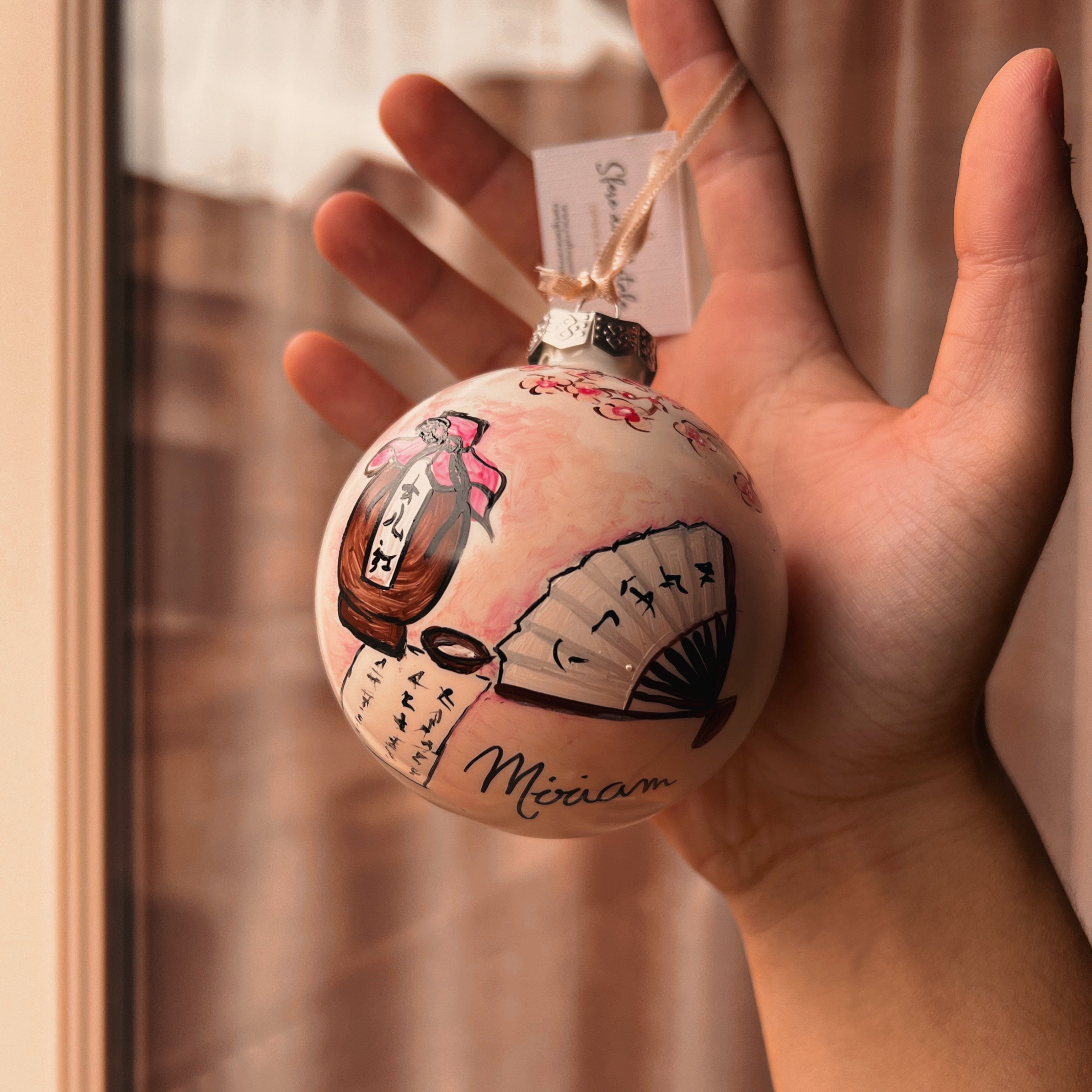 Sfera di Natale in Vetro Sakura Sensu Dipinta A Mano