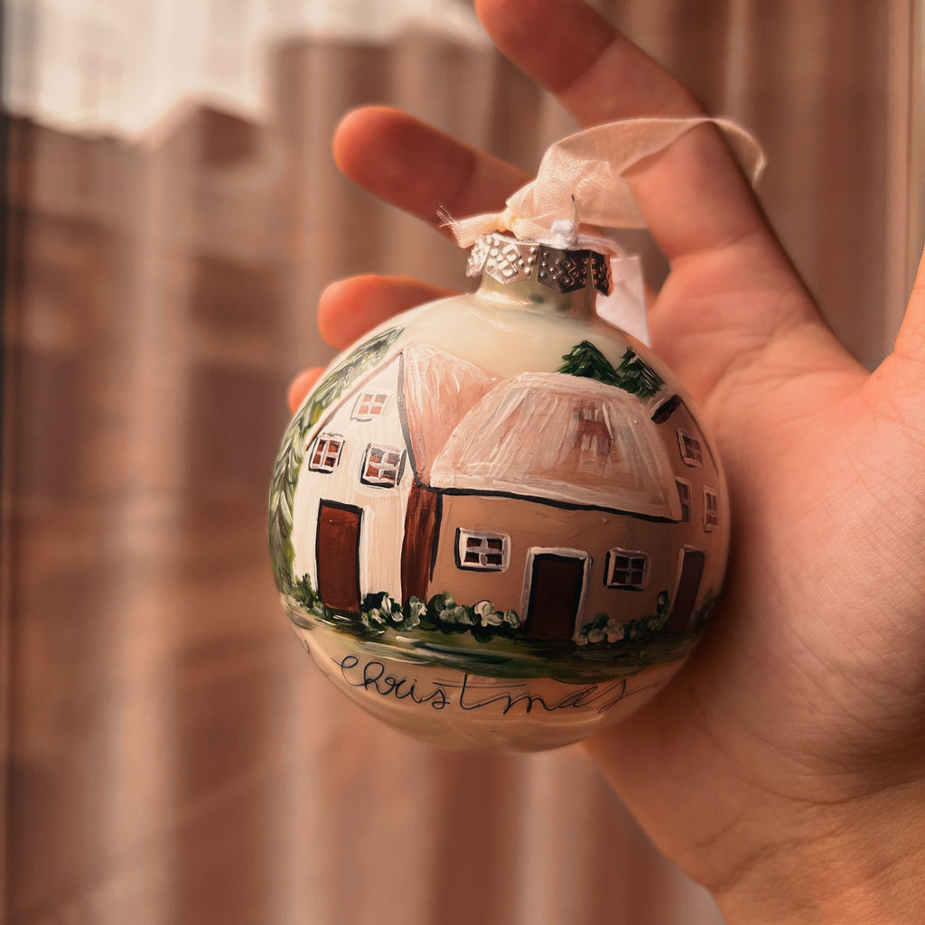 KIT 4 Sfere di Natale in Vetro Personalizzate Scandinavian con Home, Macchinina, Regali, Vaso Dipinta a Mano 8cm Ø