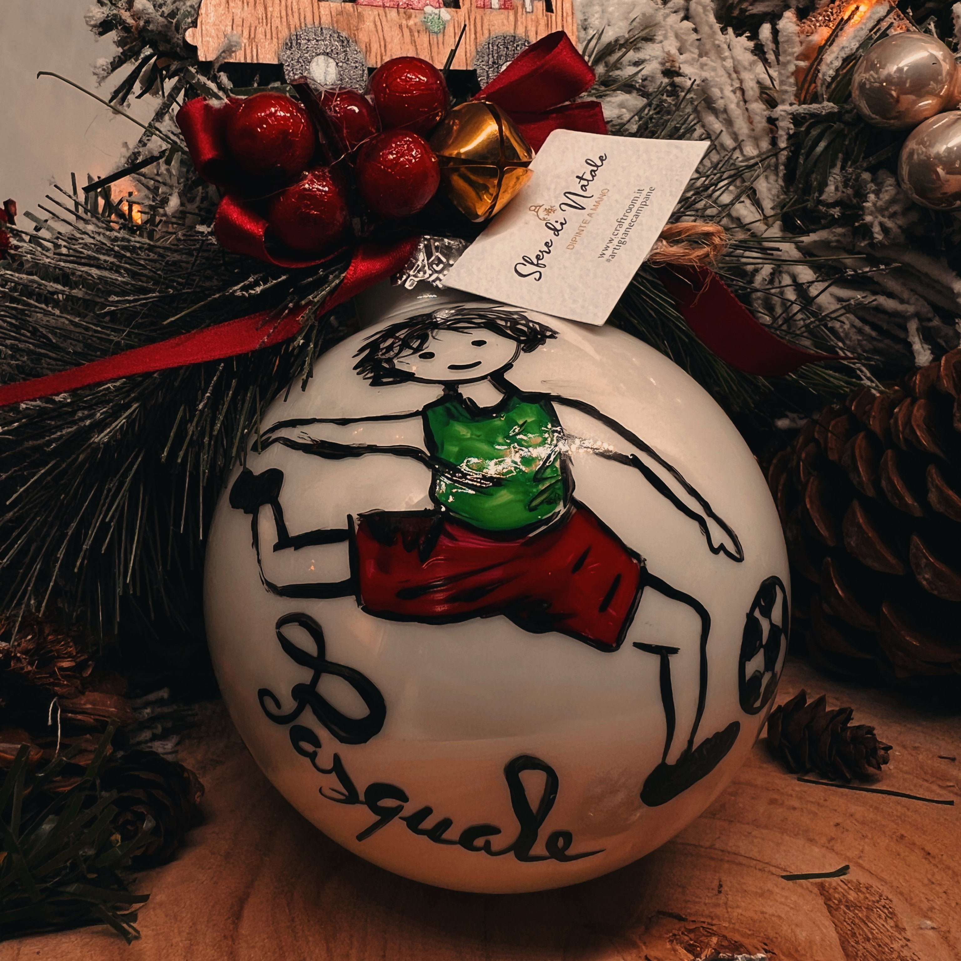 Sfera di Natale in Vetro Personalizzata Calciatore Dipinta a Mano