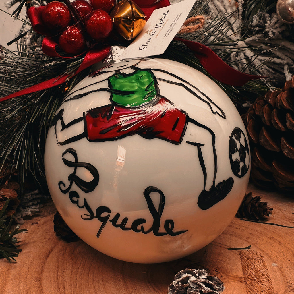 Sfera di Natale in Vetro Personalizzata Calciatore Dipinta a Mano