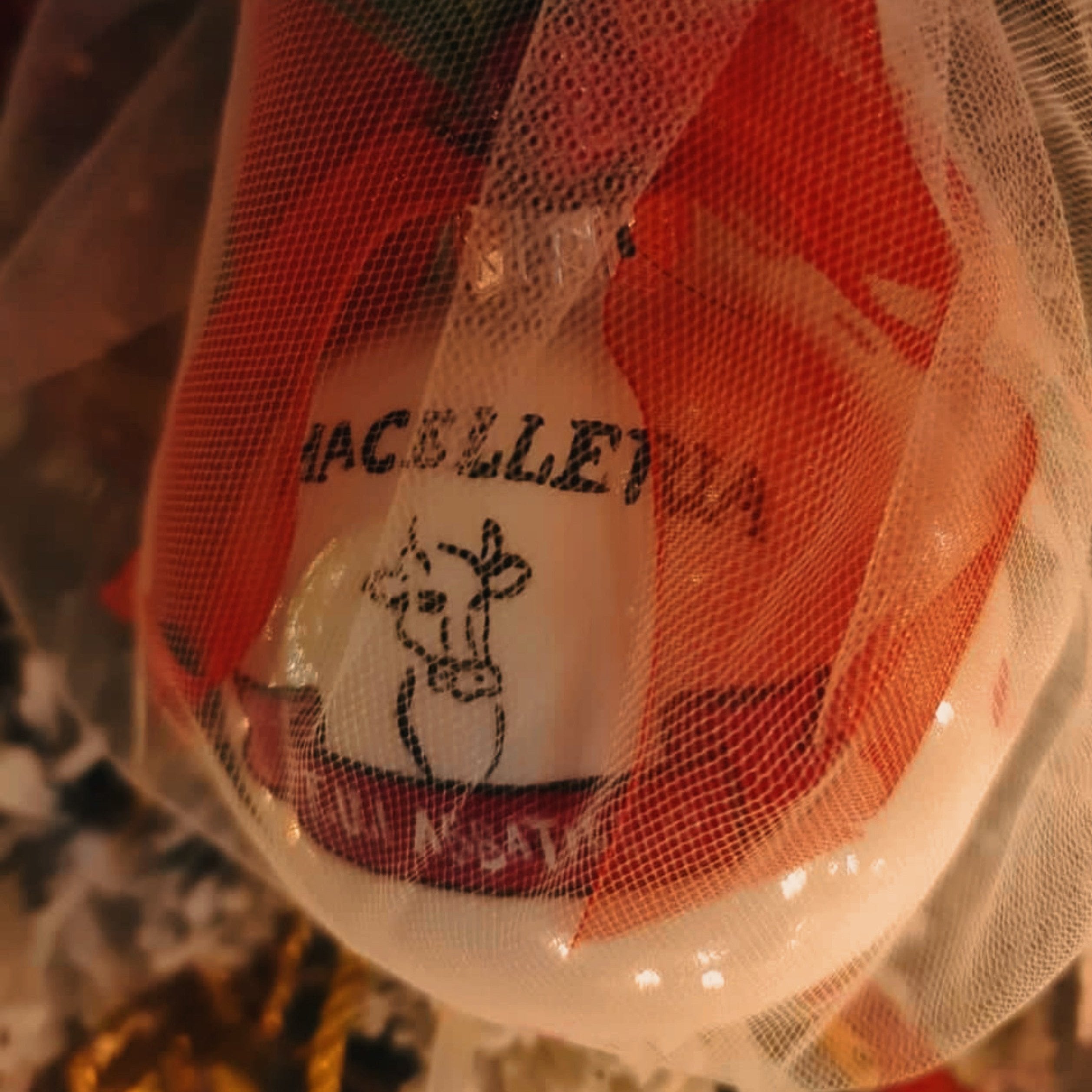 Vuoi personalizzare il tuo Albero Aziendale o regalarlo a uno o più clienti? Affidati alle nostre artigiane campane