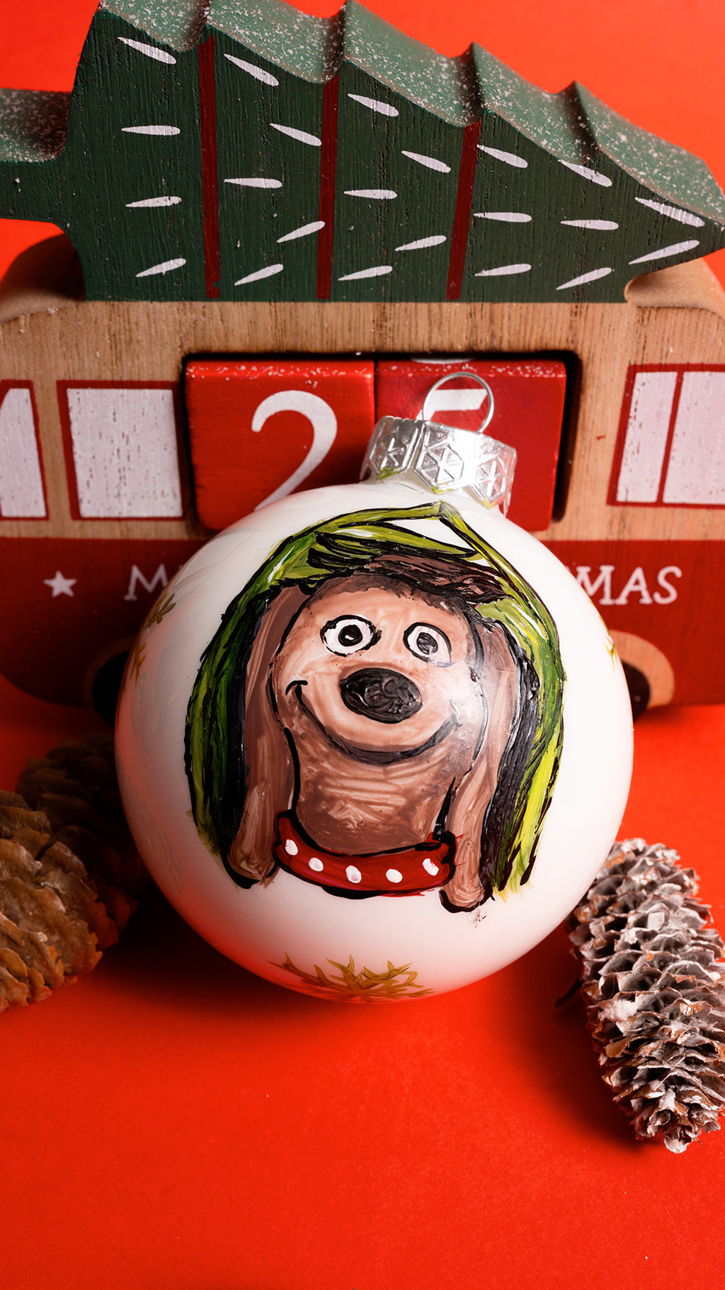 Sfera di Natale in Vetro Personalizzata CANE GRINCH Dipinta a Mano