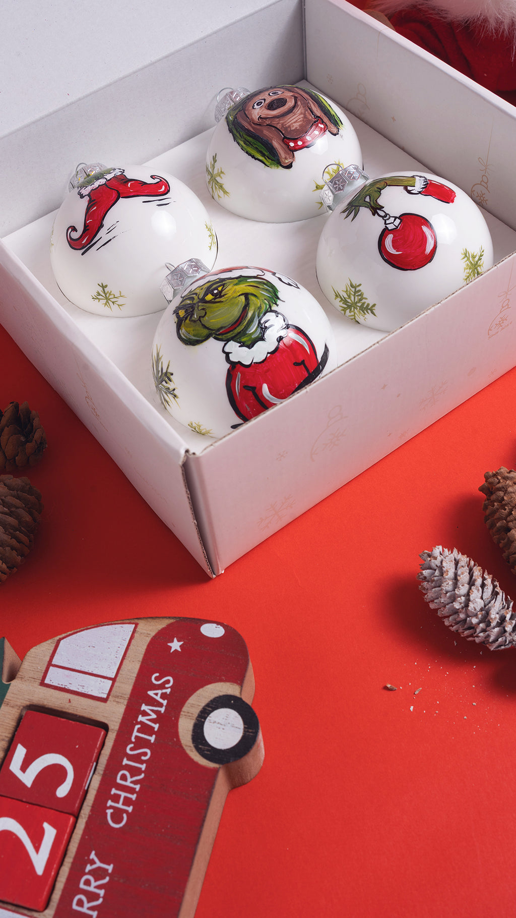 KIT 4 Sfere di Natale in Vetro Personalizzate GRINCH 8cm Ø